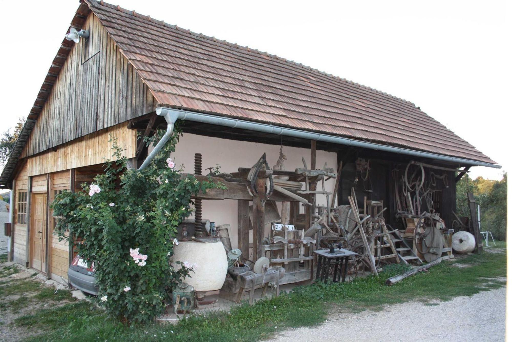 Tourist Farm Pri Martinovih Βίλα Krška Vas Εξωτερικό φωτογραφία