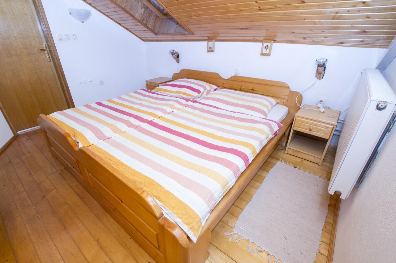 Tourist Farm Pri Martinovih Βίλα Krška Vas Εξωτερικό φωτογραφία