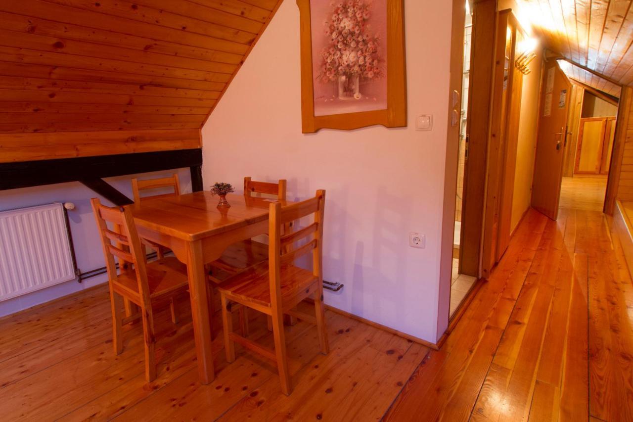 Tourist Farm Pri Martinovih Βίλα Krška Vas Δωμάτιο φωτογραφία