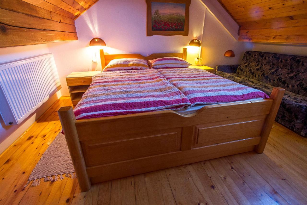 Tourist Farm Pri Martinovih Βίλα Krška Vas Δωμάτιο φωτογραφία